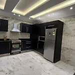 شفة فندقية بالدقي