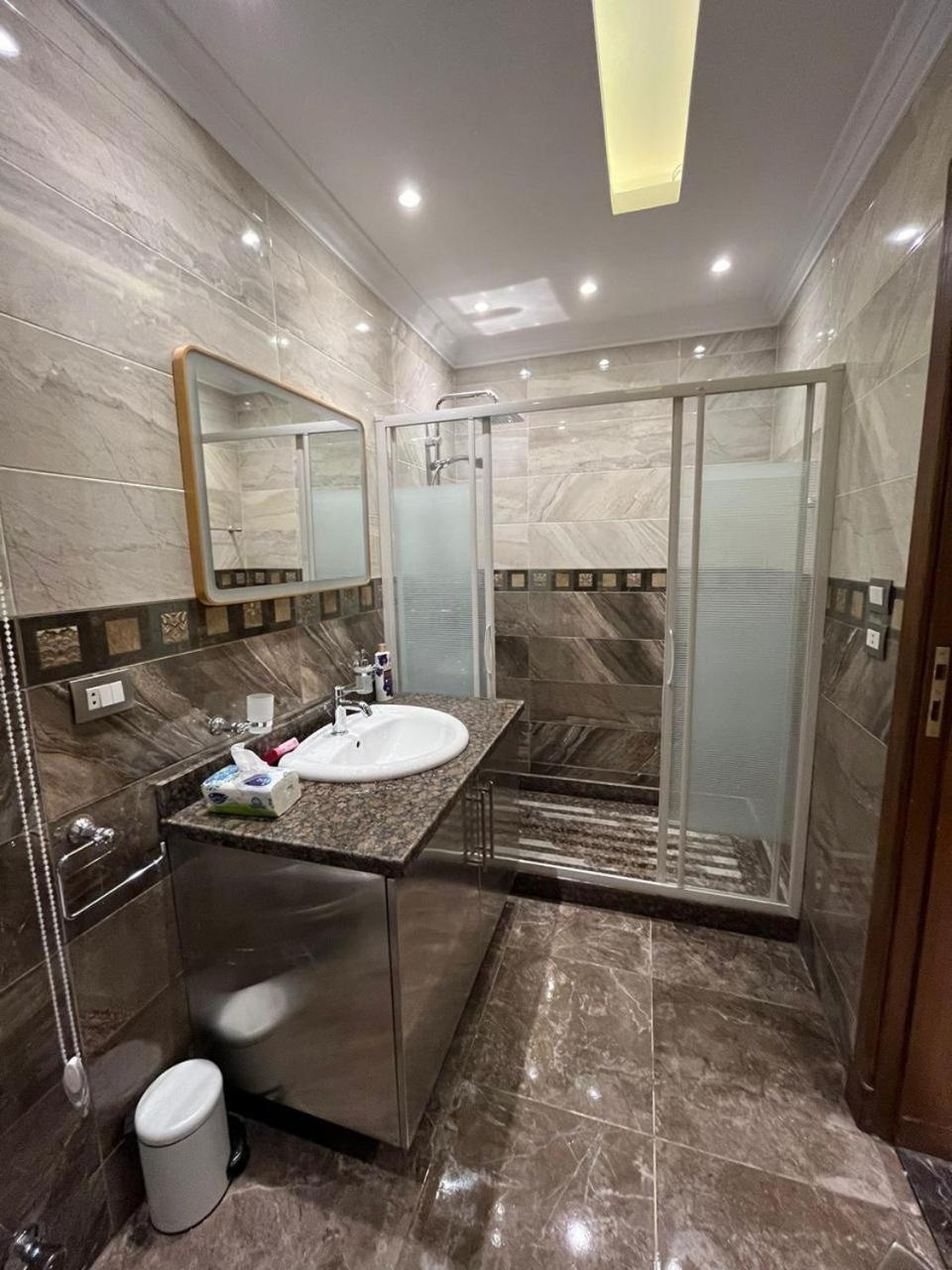 Apartment شفة فندقية بالدقي