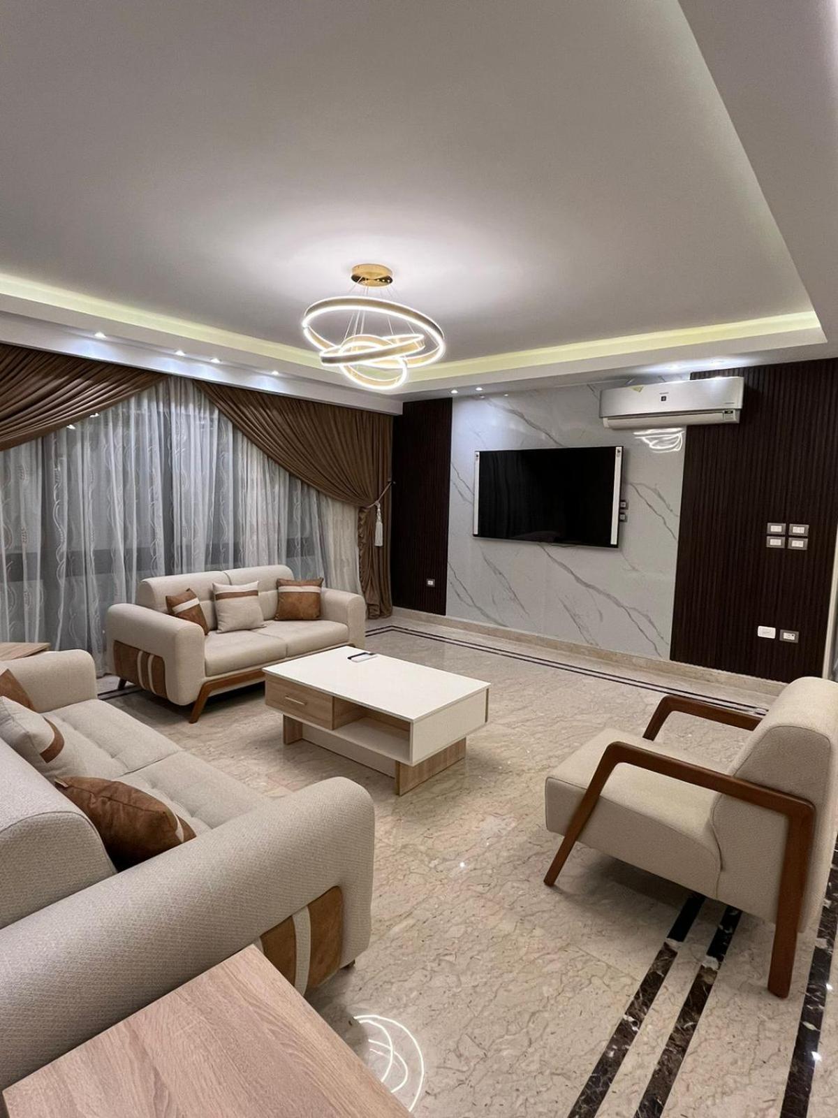 Apartment شفة فندقية بالدقي Cairo