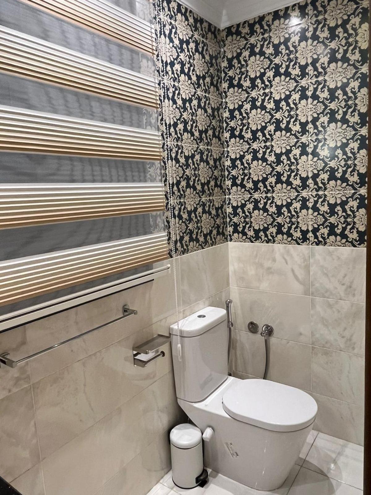 شفة فندقية بالدقي Apartment